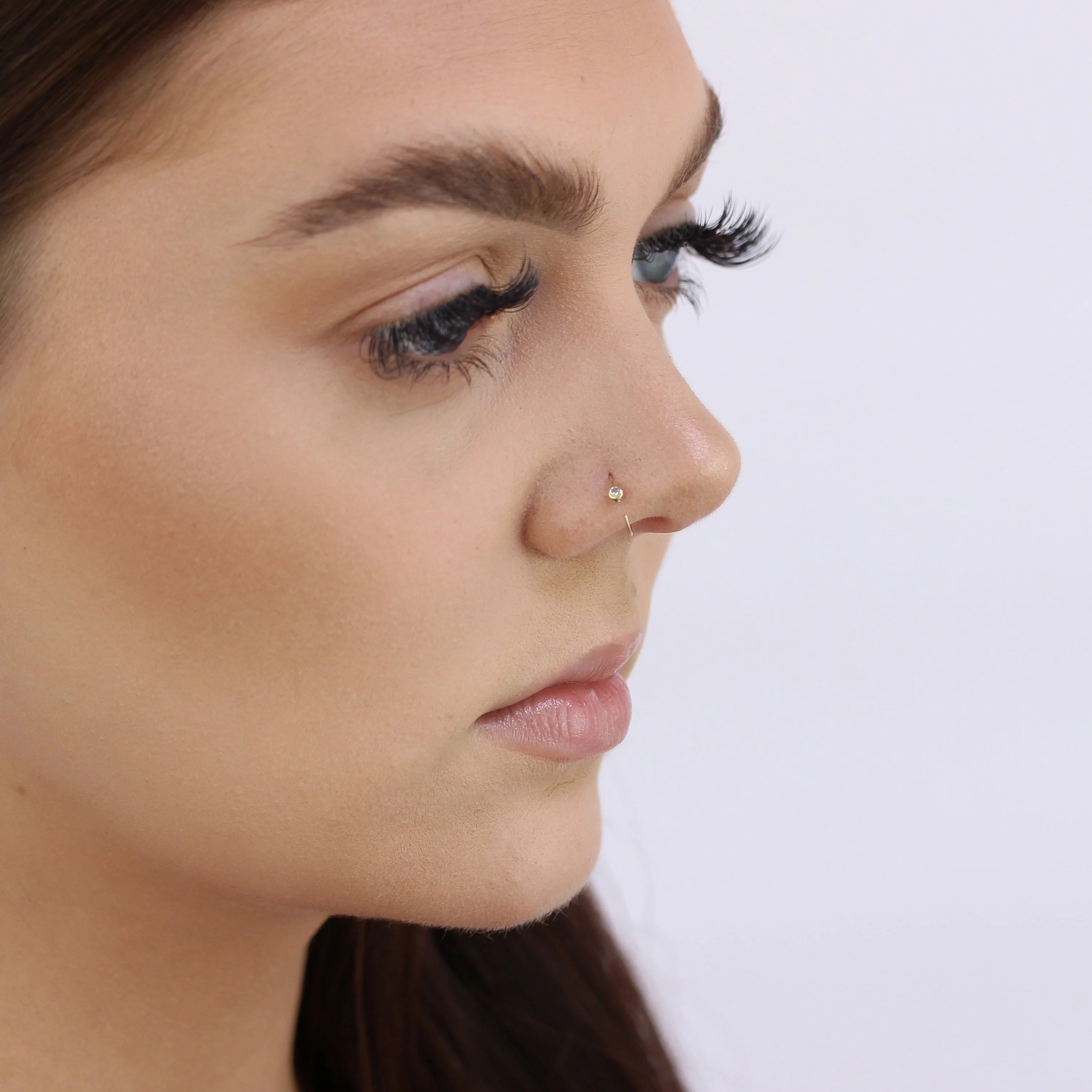 9ct Gold 23Ga Nose Ring - Image 2