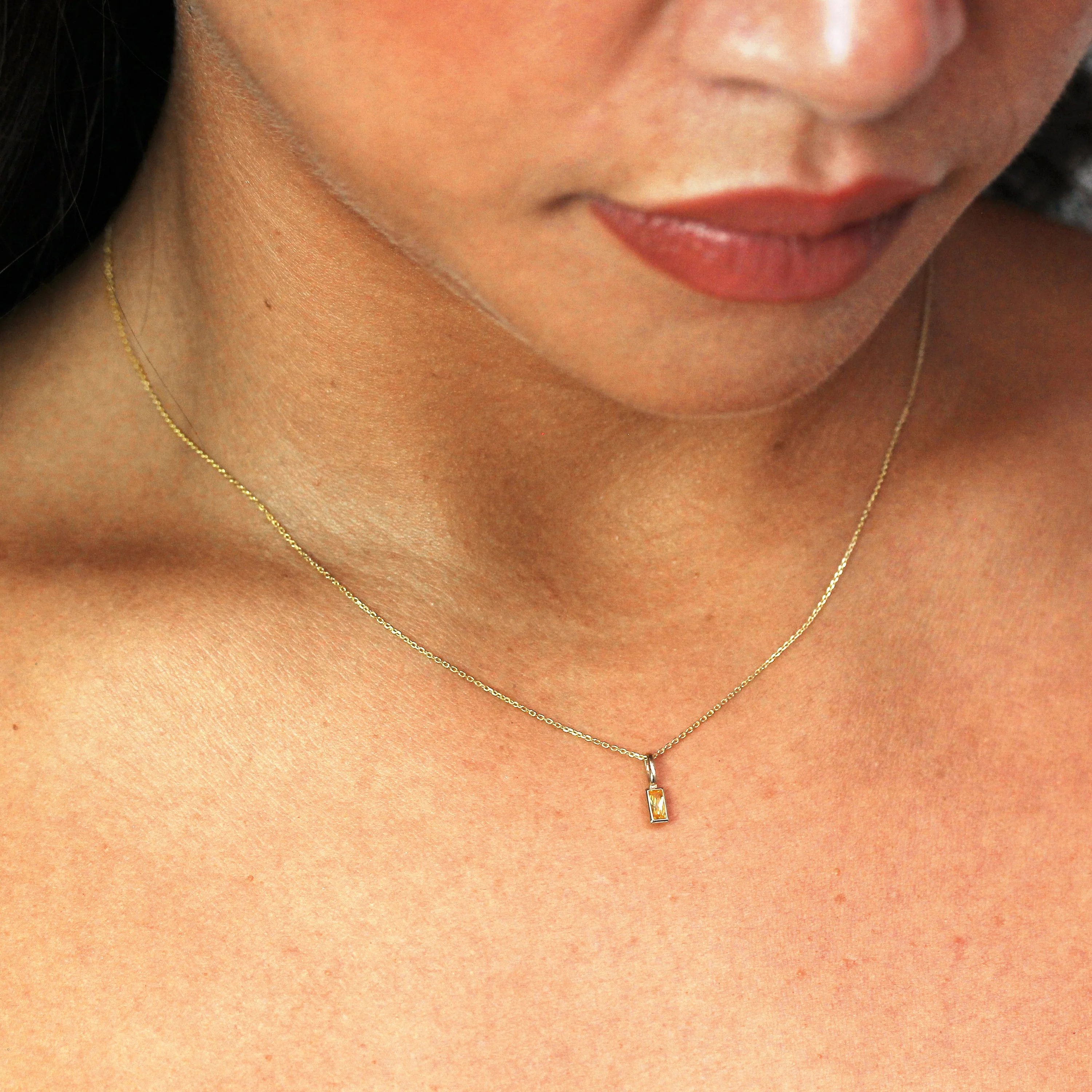 9ct Gold Baguette Citrine CZ Necklace 16 - 20 Inches - Image 2