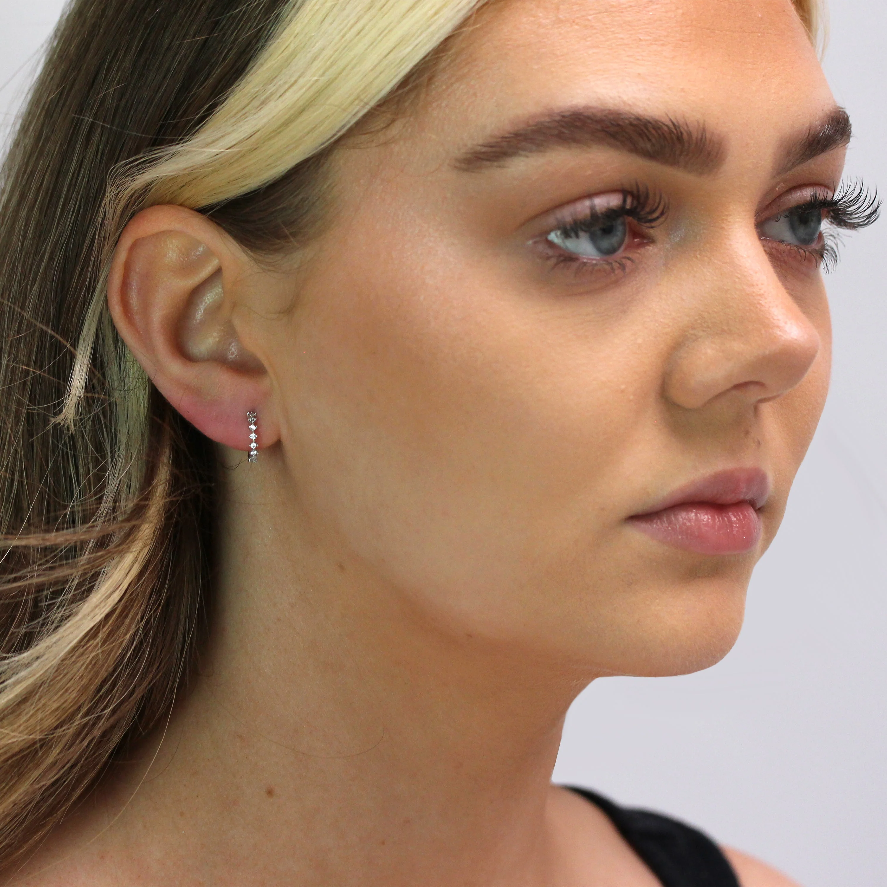 9ct Gold Claw Set CZ 12mm Huggie Hoop Earrings - Image 2