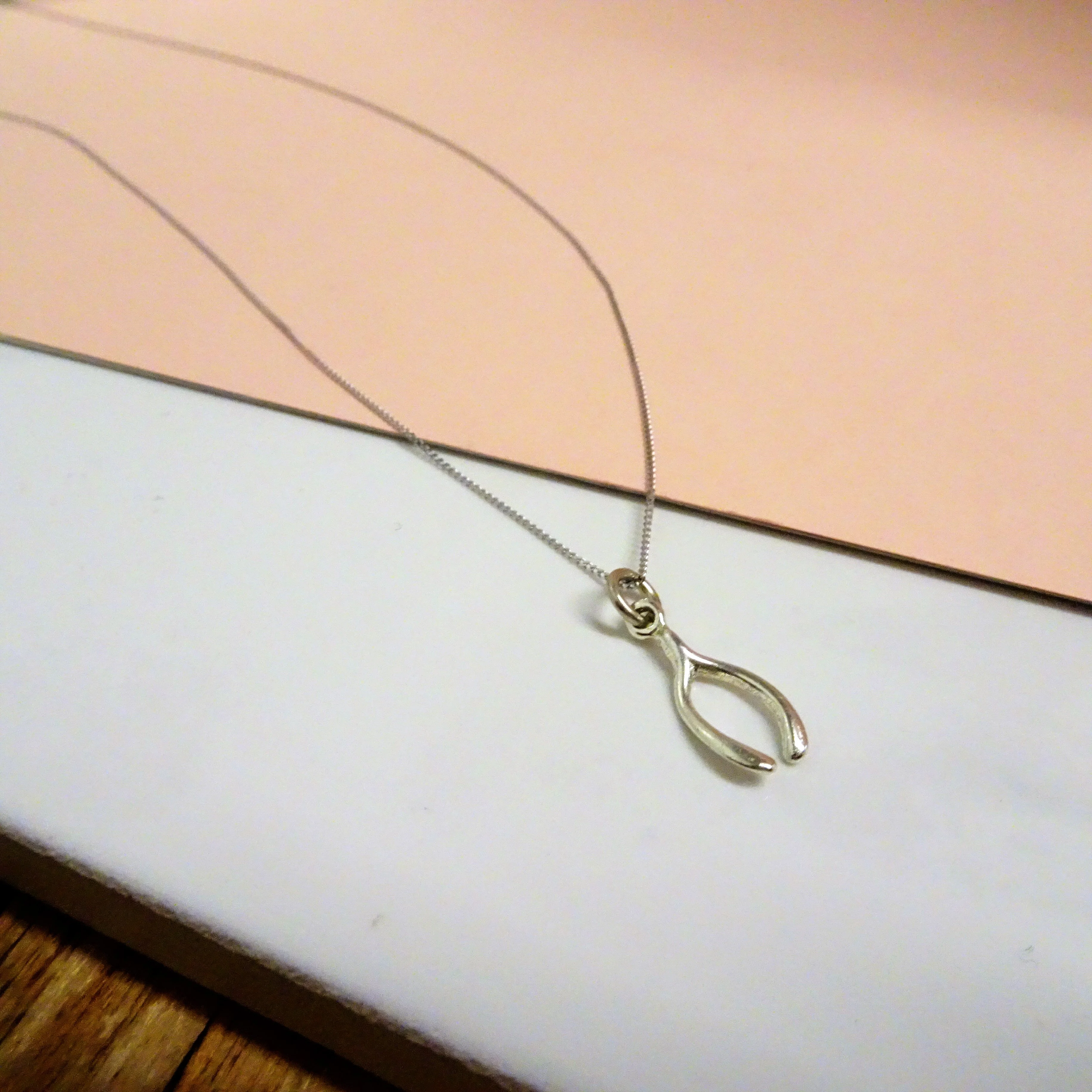 9ct White Gold Wishbone Necklace - 18 Inch Chain - Image 2