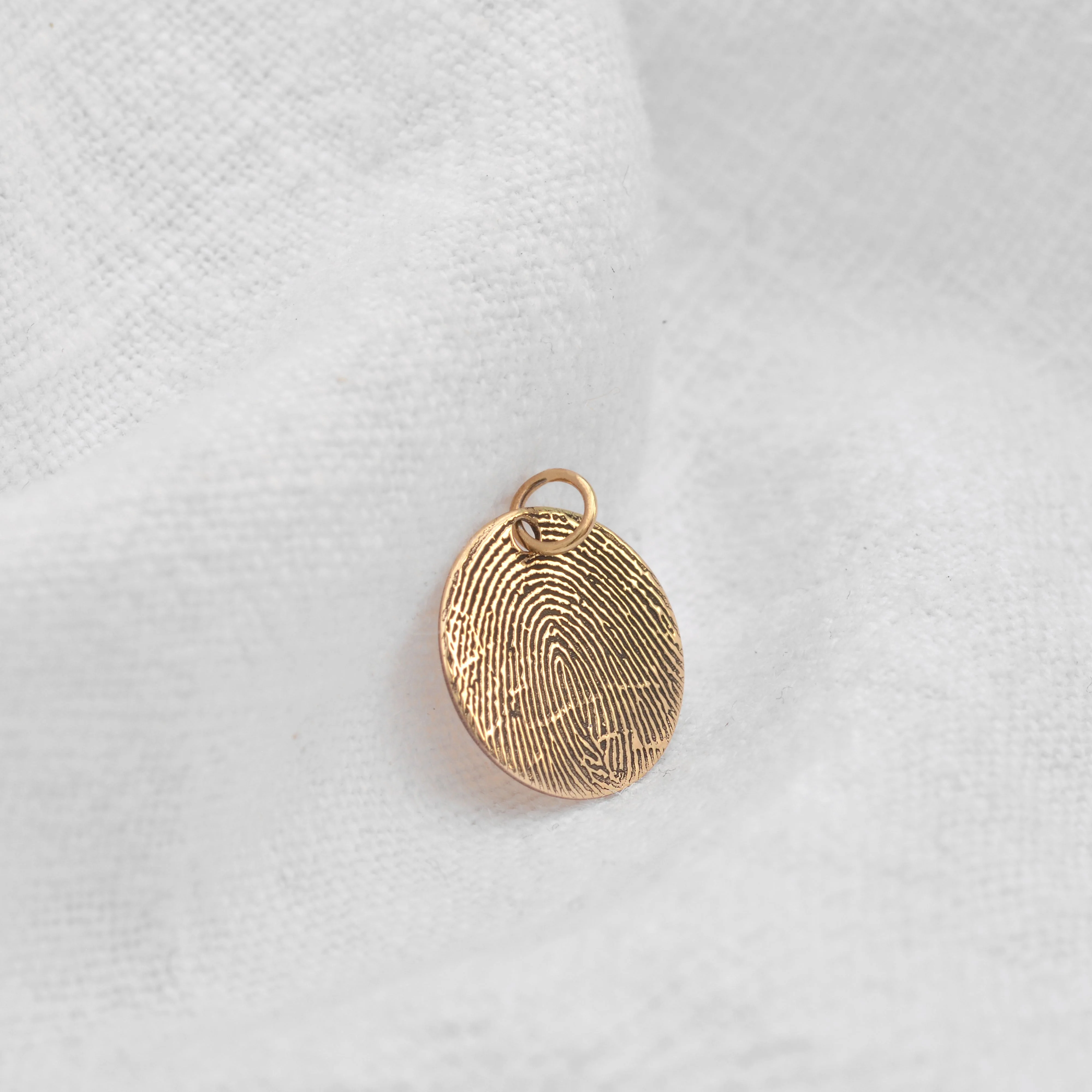 Personalised 9ct Gold Fingerprint Round Charm - Image 6