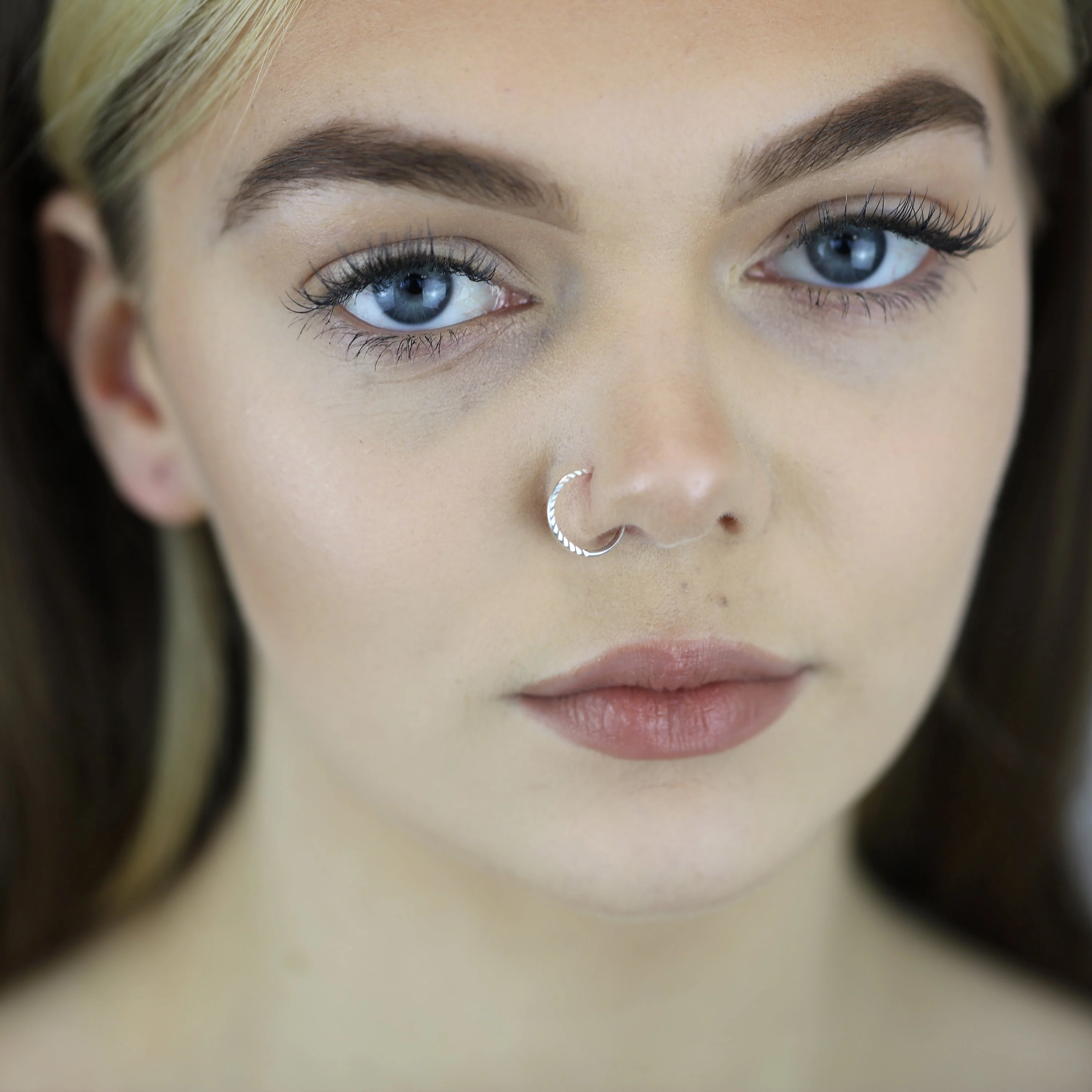 Sterling Silver Diamond Cut Nose Ring - Image 2