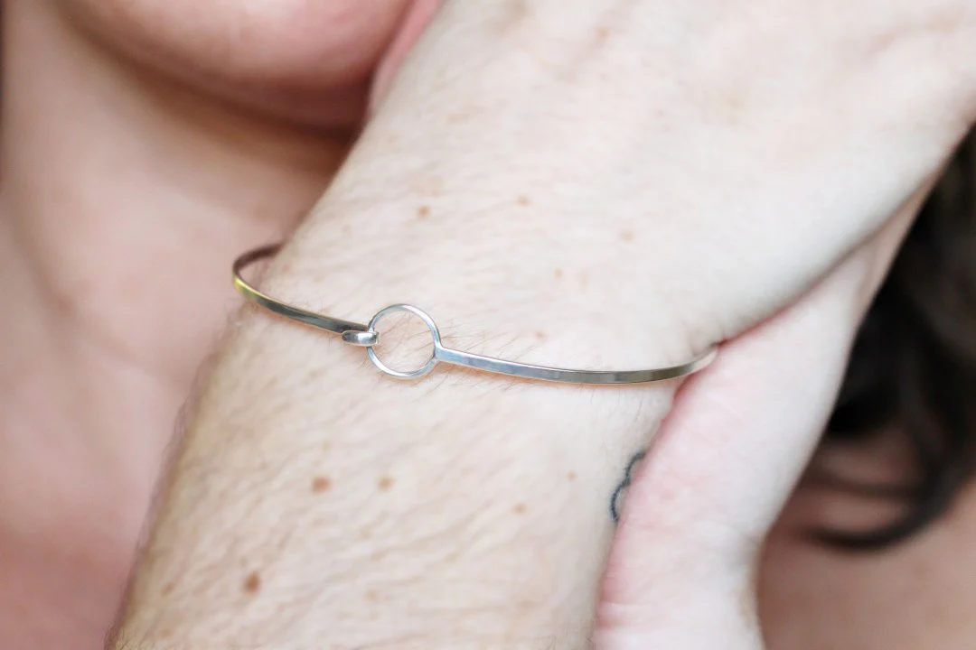 Sterling Silver Hook & Eye Bangle - Image 2