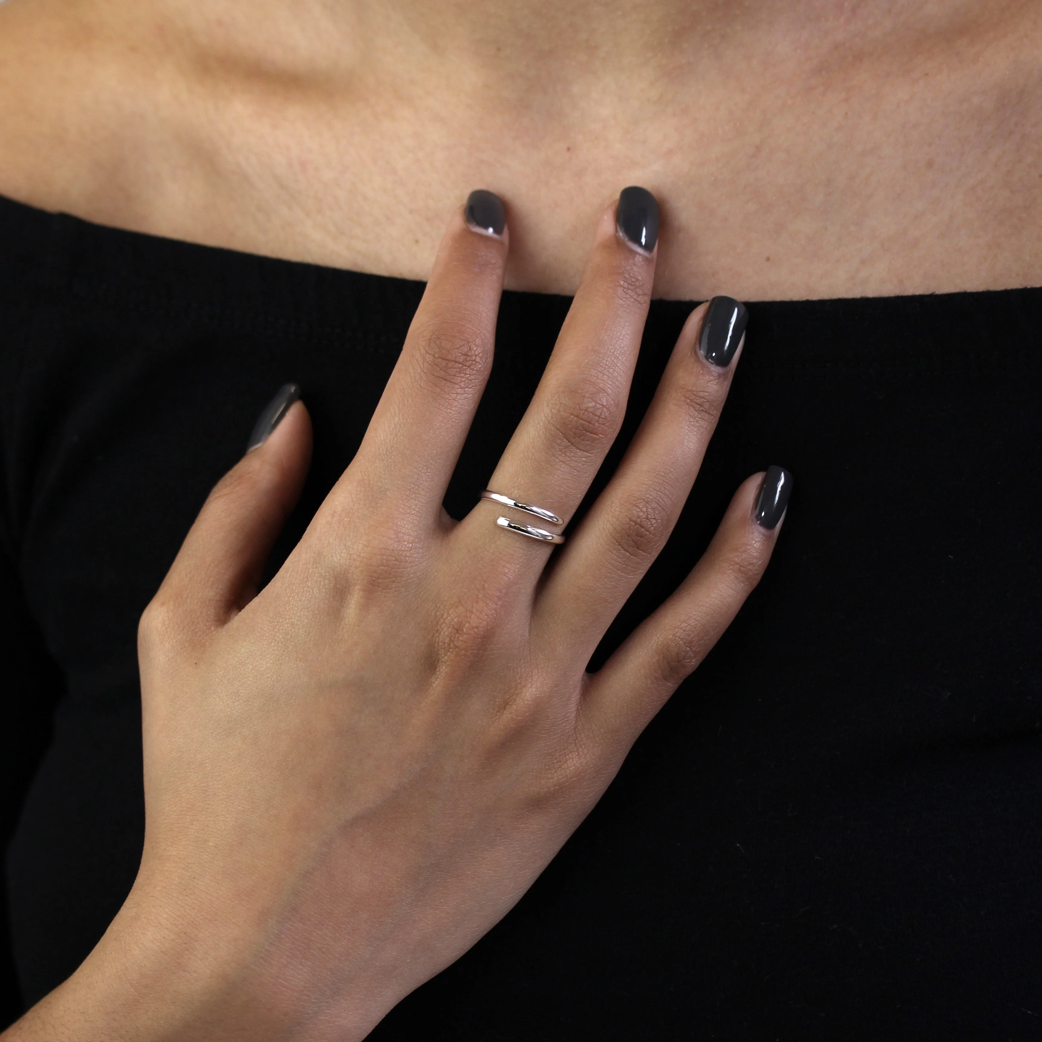 Sterling Silver Plain 2mm Band Adjustable Midi Toe Ring - Image 2