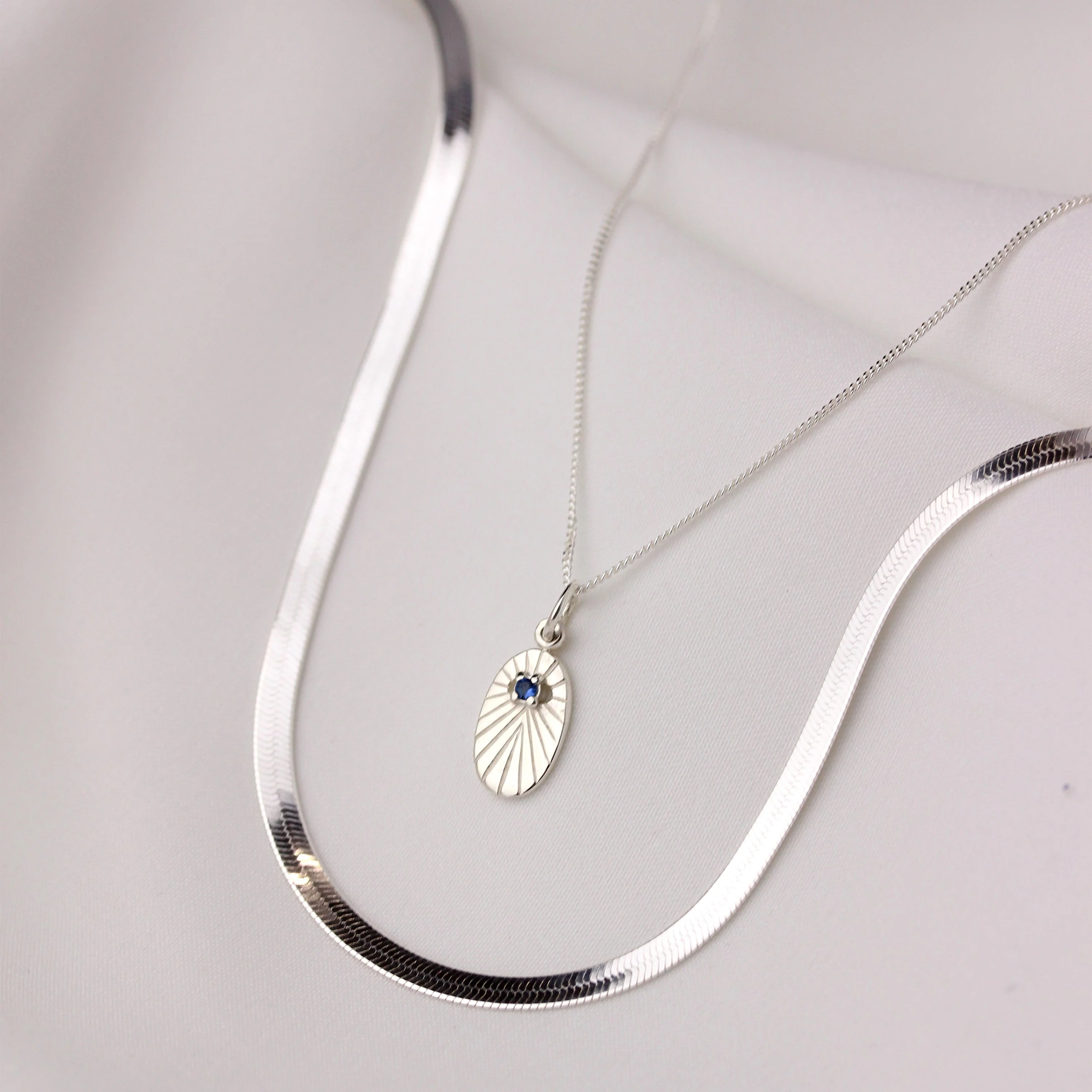 Sterling Silver Sapphire CZ Star Oval Medallion Necklace 14 - 32 Inches - Image 3