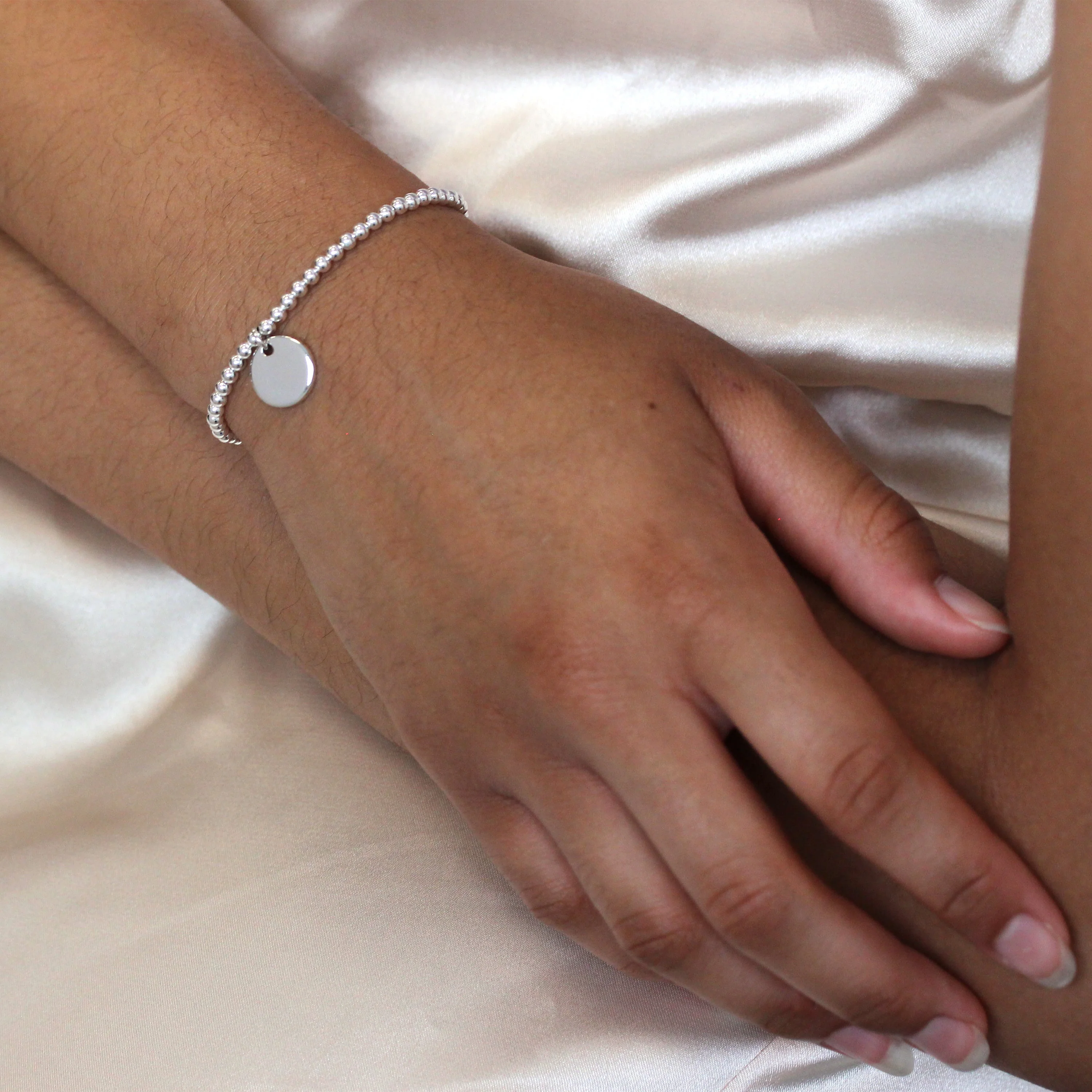 Sterling Silver Stretchy 6 Inch Bead Bracelet with Engravable Round Tag - Image 3