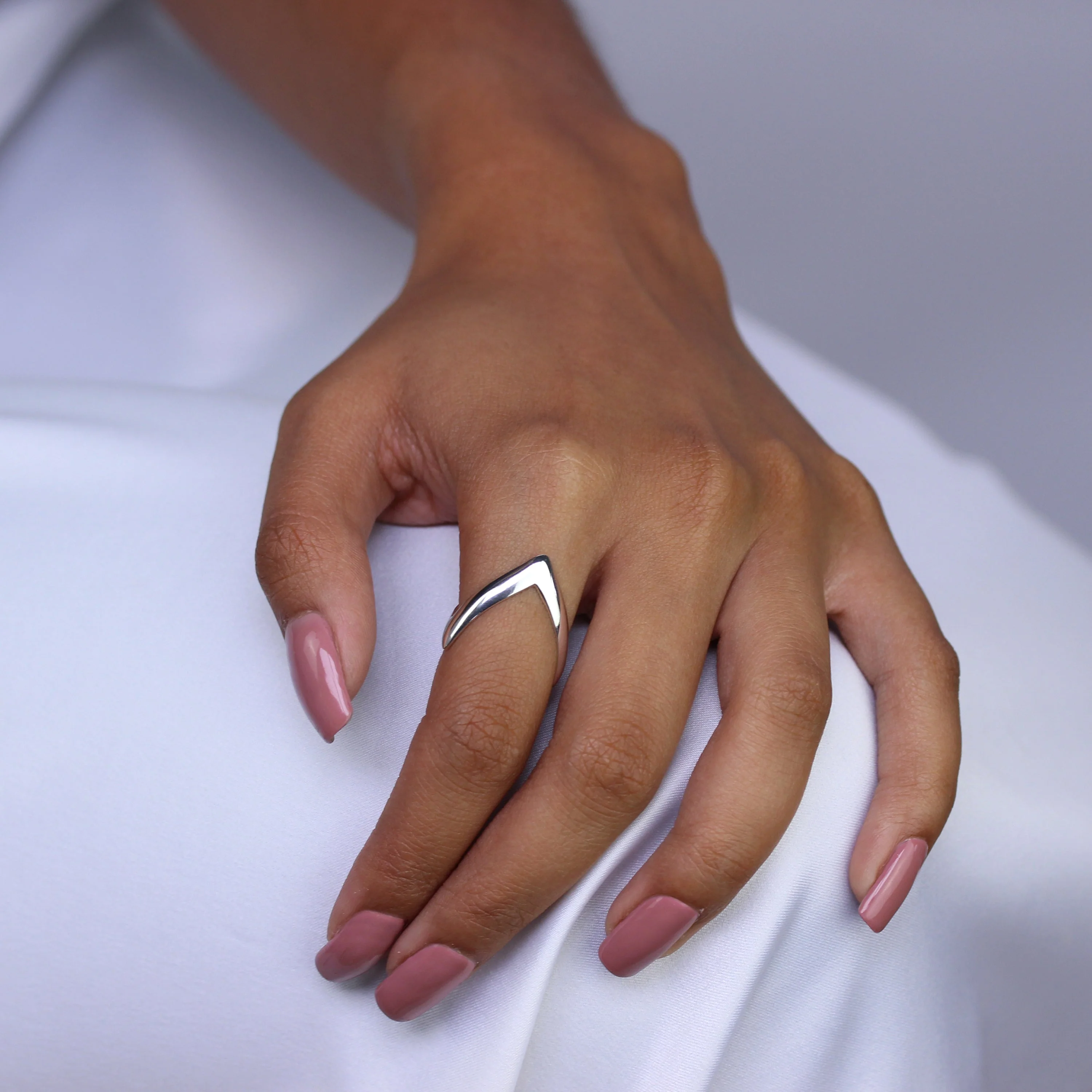 Sterling Silver Wishbone Ring - Size J - U - Image 2